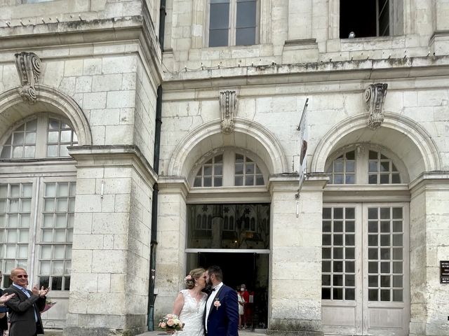 Le mariage de Felipe et Emmanuelle à Salbris, Loir-et-Cher 4