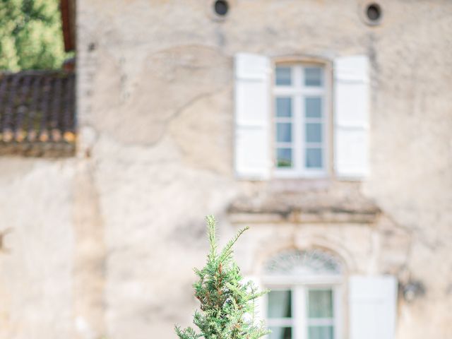 Le mariage de Mickael et Sabrina à Cartelègue, Gironde 17