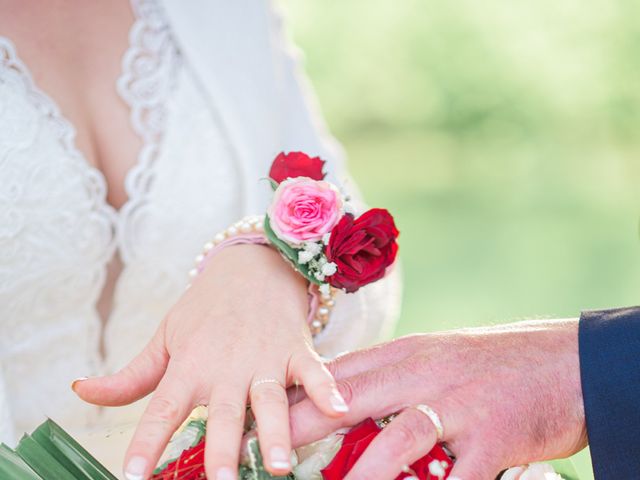 Le mariage de Mickael et Sabrina à Cartelègue, Gironde 23