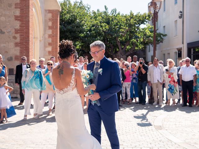 Le mariage de Eric et Isabelle à Torreilles, Pyrénées-Orientales 6