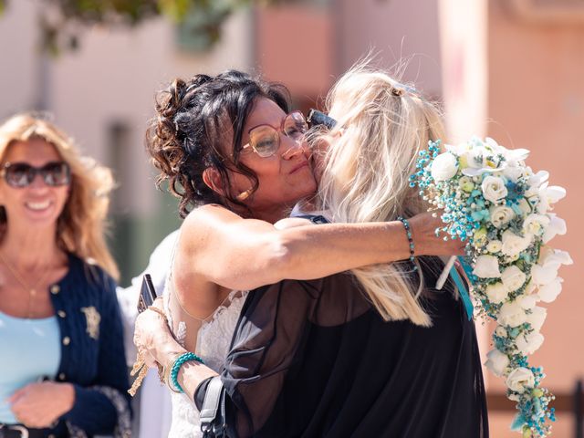 Le mariage de Eric et Isabelle à Torreilles, Pyrénées-Orientales 8