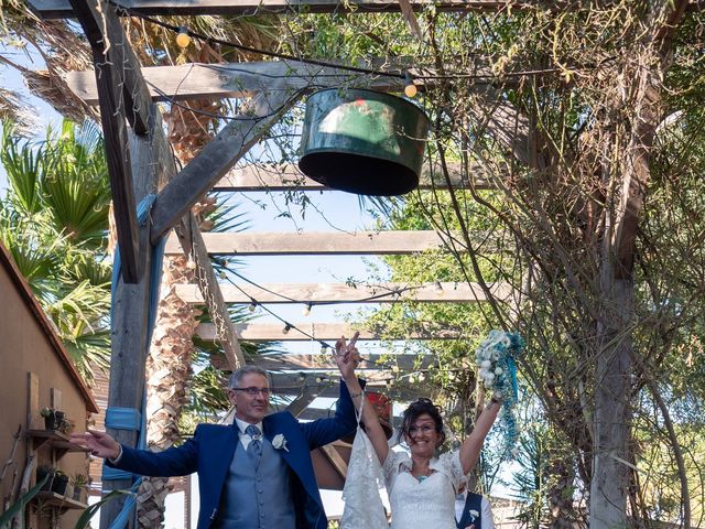 Le mariage de Eric et Isabelle à Torreilles, Pyrénées-Orientales 28