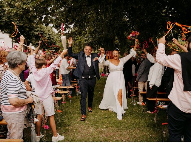 Le mariage de Alexandre et Véronique  à Vivonne, Vienne 5