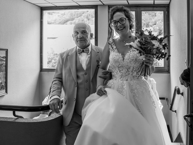 Le mariage de Adrien et Roxane à Randens, Savoie 16