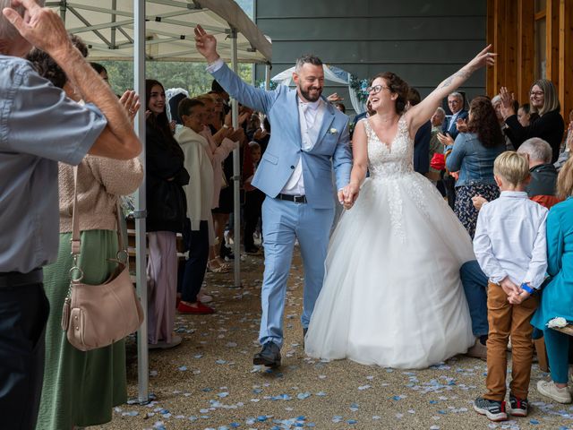 Le mariage de Adrien et Roxane à Randens, Savoie 38