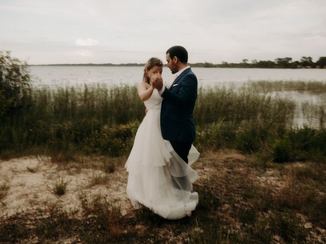 Le mariage de Karim et Virginie à Biscarrosse, Landes 52