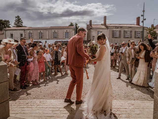 Le mariage de Adrien et Quiterie à La Chapelle-Basse-Mer, Loire Atlantique 44