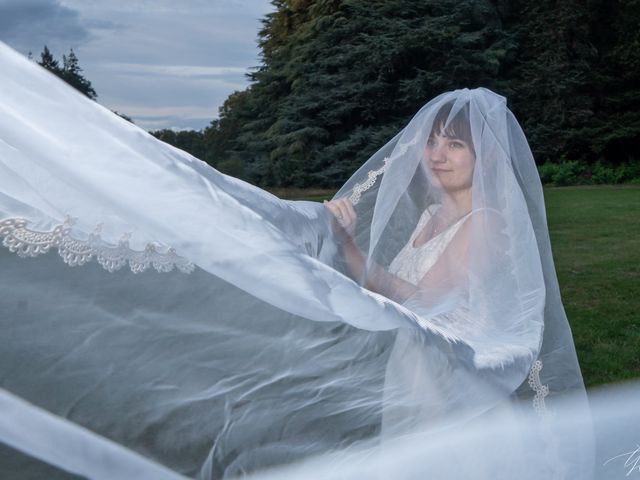 Le mariage de Adrien et Quiterie à La Chapelle-Basse-Mer, Loire Atlantique 56