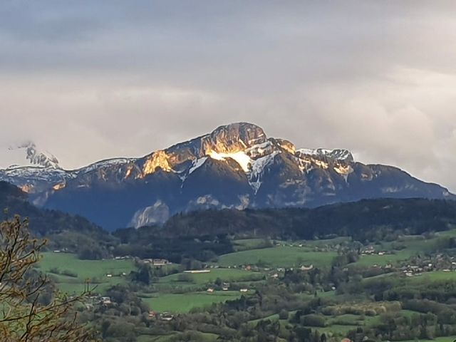 Le mariage de Matthias et Coralie à Peillonnex, Haute-Savoie 1