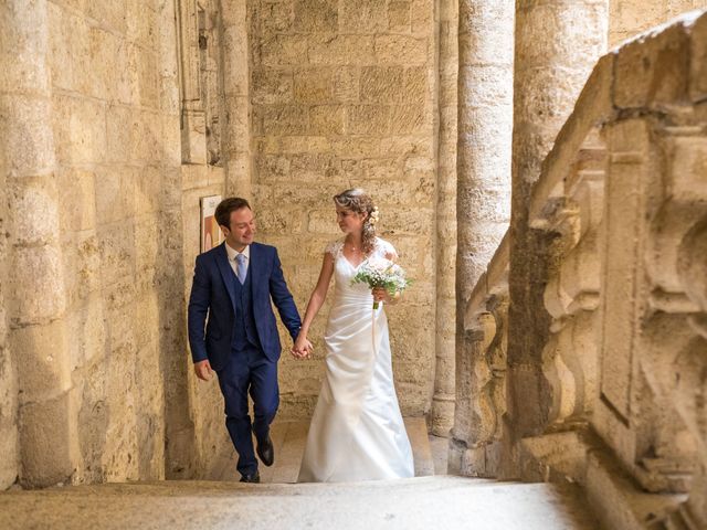 Le mariage de Julien et Morgane à Servian, Hérault 33