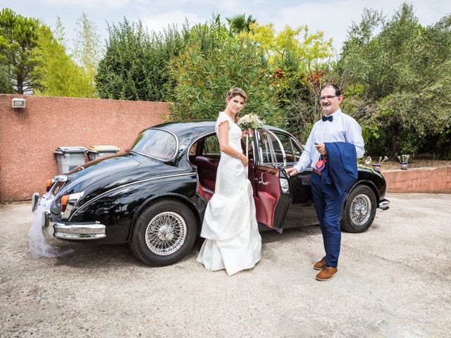 Le mariage de Julien et Morgane à Servian, Hérault 31