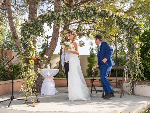 Le mariage de Julien et Morgane à Servian, Hérault 67