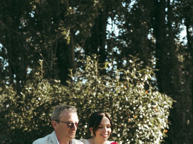 Le mariage de Remy et Mathilde à Le Plessis-Macé, Maine et Loire 9