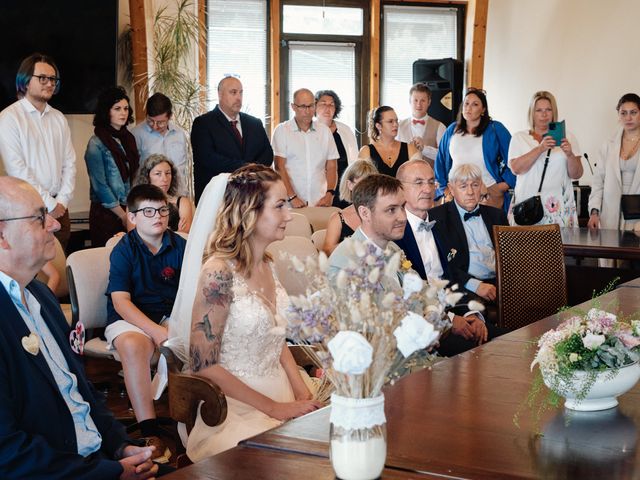 Le mariage de Solenn et Mathieu à Plouégat-Moysan, Finistère 15