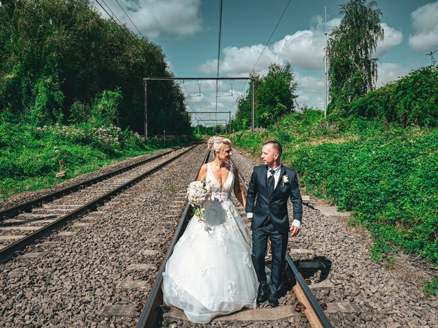 Le mariage de Laurent et Marie à Tournai, Hainaut 14