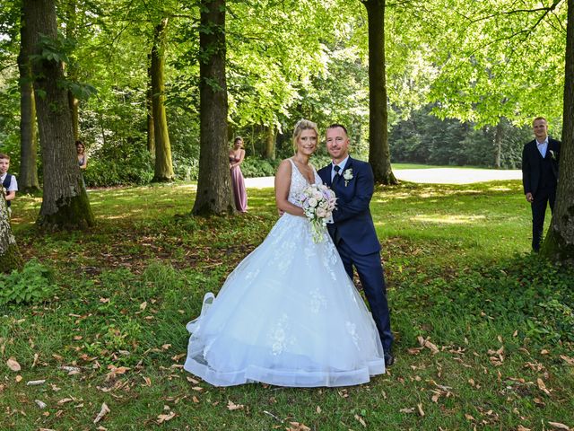 Le mariage de Laurent et Marie à Tournai, Hainaut 19