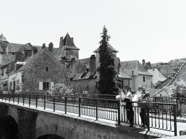 Le mariage de Vincent et Elodie à Turenne, Corrèze 1