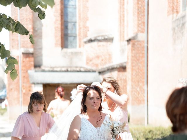 Le mariage de Vincent et Elodie à Turenne, Corrèze 15