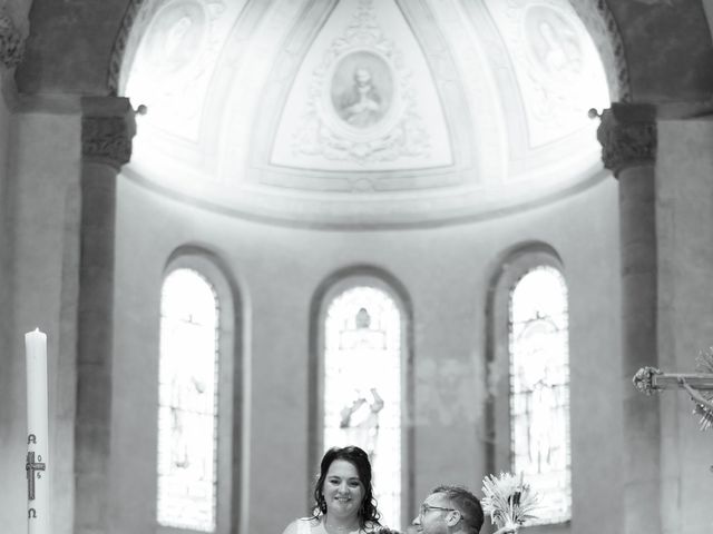 Le mariage de Vincent et Elodie à Turenne, Corrèze 18