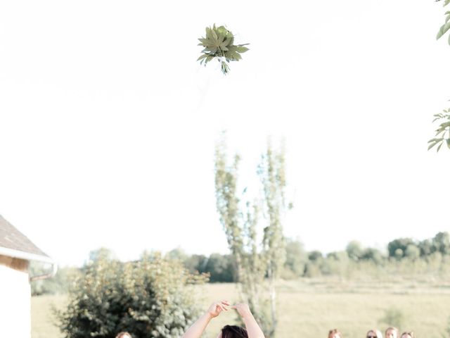 Le mariage de Vincent et Elodie à Turenne, Corrèze 23