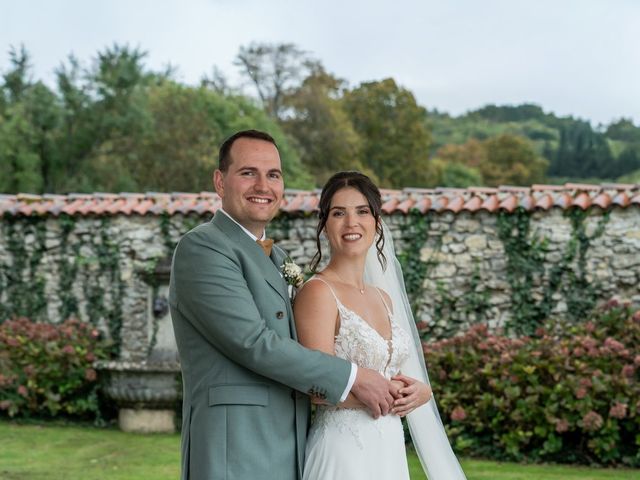 Le mariage de Baptiste  et Emma  à Vignieu, Isère 1