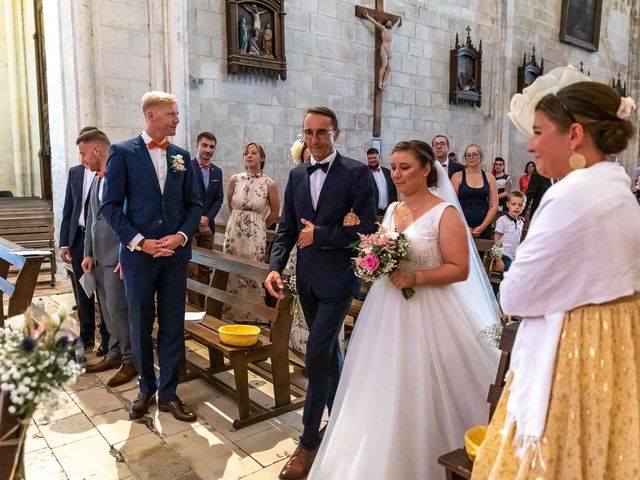 Le mariage de Rémy et Laure à Angoulême, Charente 35