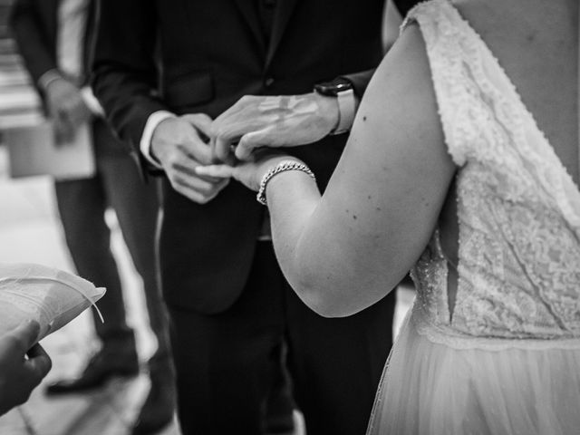 Le mariage de Rémy et Laure à Angoulême, Charente 37