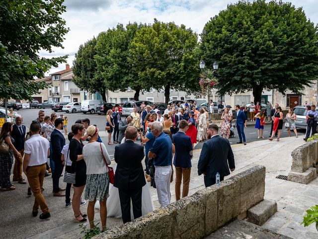 Le mariage de Rémy et Laure à Angoulême, Charente 42