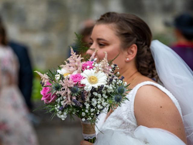 Le mariage de Rémy et Laure à Angoulême, Charente 44