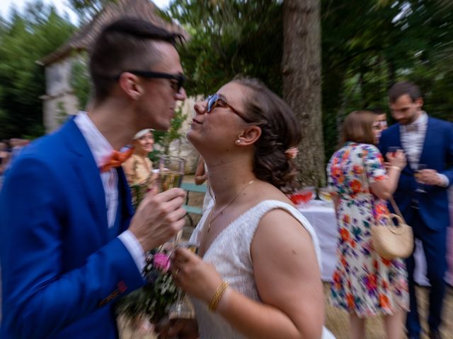 Le mariage de Rémy et Laure à Angoulême, Charente 57