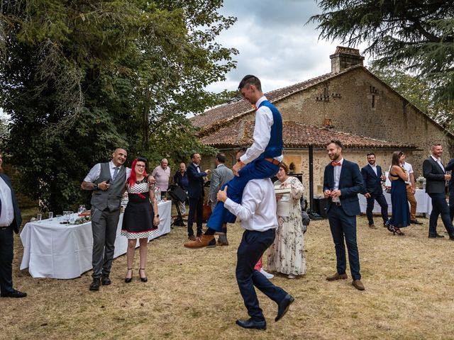 Le mariage de Rémy et Laure à Angoulême, Charente 66