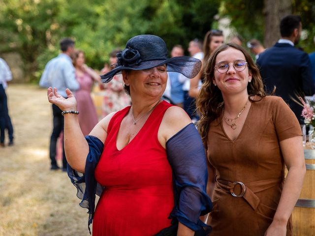 Le mariage de Rémy et Laure à Angoulême, Charente 68