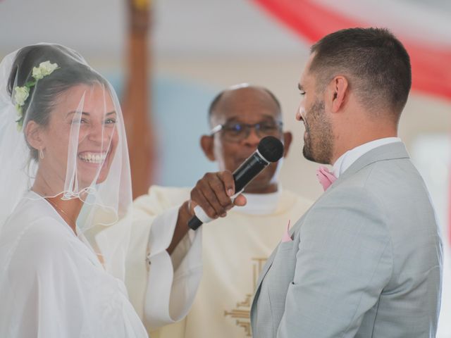 Le mariage de Louis et Lisa à Le Robert, Martinique 7