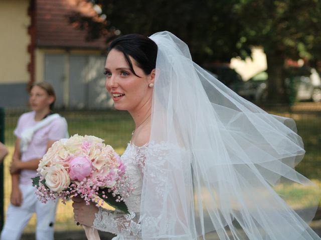 Le mariage de Dylan et Julie à Bourges, Cher 23