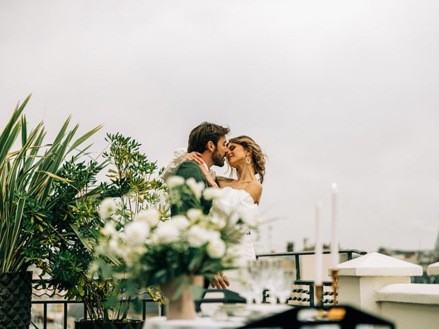 Le mariage de Benoit et Beartice à Paris, Paris 24