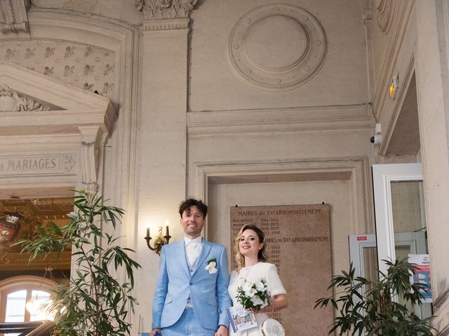Le mariage de Ruxendra et Florent à Paris, Paris 9