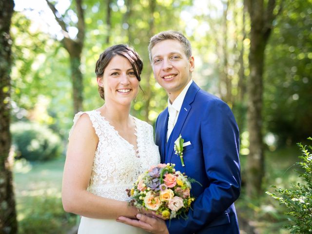 Le mariage de Adrien et Anne à Niort, Deux-Sèvres 12