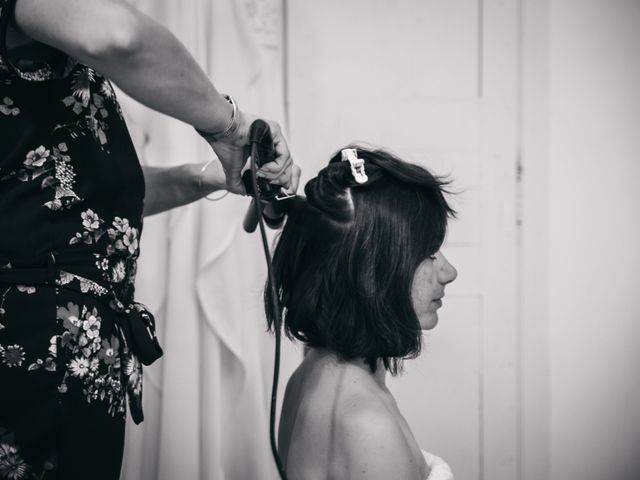 Le mariage de Damien et Camille à Saint-Gilles, Gard 11