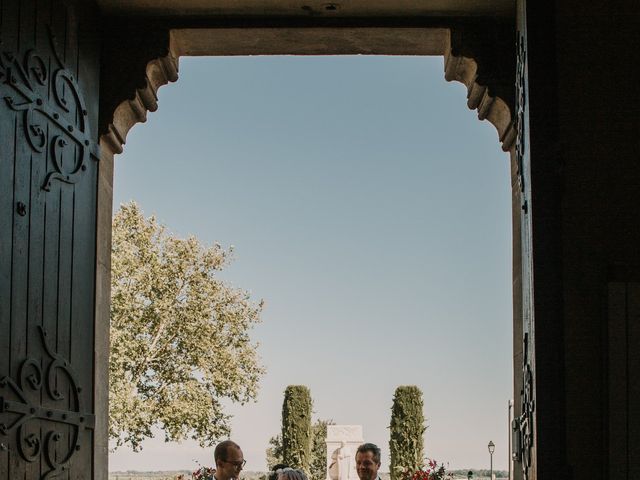 Le mariage de Damien et Camille à Saint-Gilles, Gard 31