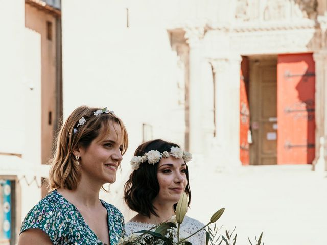 Le mariage de Damien et Camille à Saint-Gilles, Gard 66