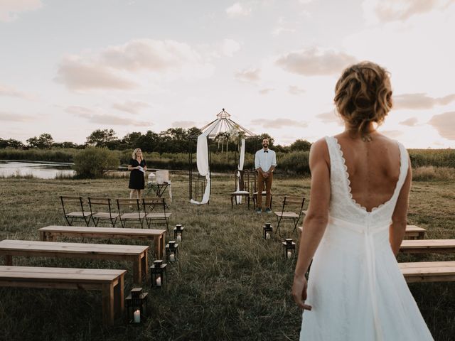 Le mariage de Liam et Mariah à Arès, Gironde 15