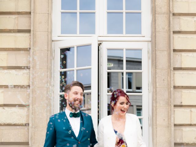 Le mariage de Julien et Jenni à Nantes, Loire Atlantique 6