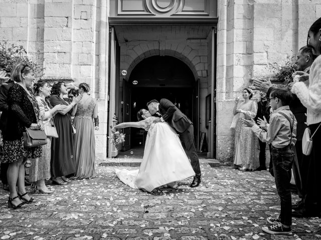 Le mariage de Mickaël et Manon à Saint-Pierre-d&apos;Oléron, Charente Maritime 18