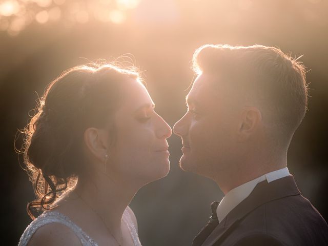 Le mariage de Mickaël et Manon à Saint-Pierre-d&apos;Oléron, Charente Maritime 53