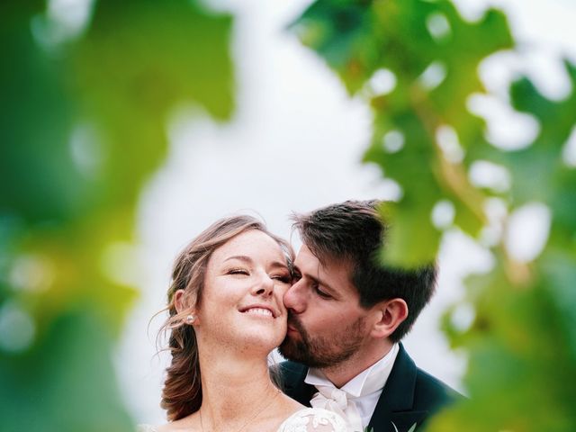 Le mariage de Paul et Victoria à Le Pian-Médoc, Gironde 4