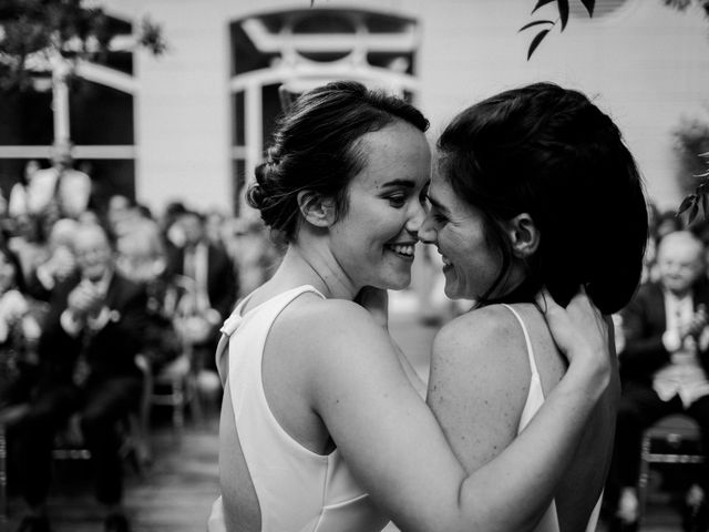 Le mariage de Maya et Lucie à Paris, Paris 46