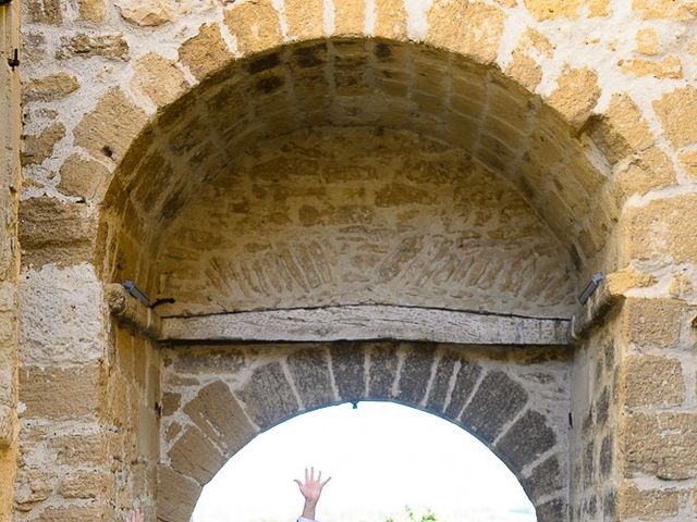 Le mariage de Bertrand et Céline à Grillon, Vaucluse 12