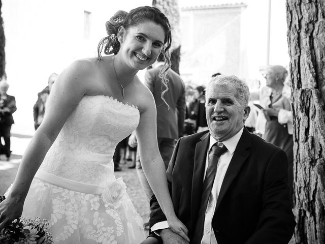 Le mariage de Bertrand et Céline à Grillon, Vaucluse 17