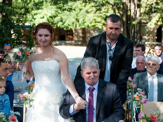 Le mariage de Bertrand et Céline à Grillon, Vaucluse 21