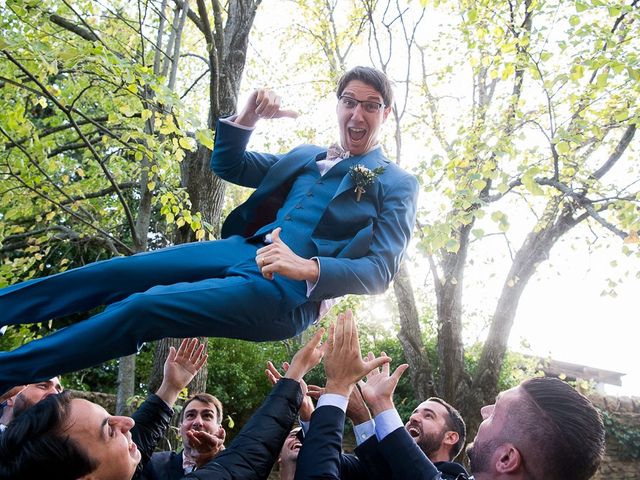 Le mariage de Bertrand et Céline à Grillon, Vaucluse 2